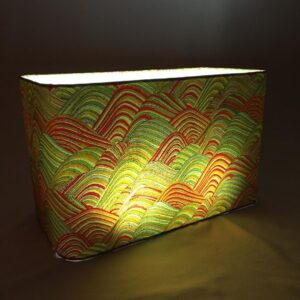 40 cm long 25 cm high 20 cm wide - this rounded rectangular ...