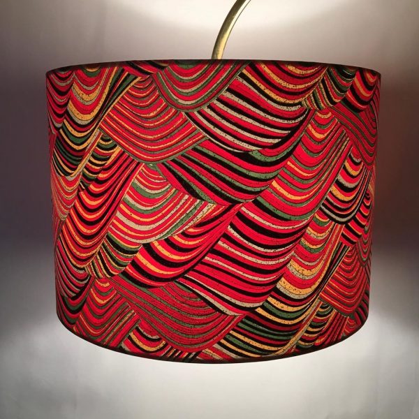 A simple shape for a busy design, this 30 cm drum lampshade ...