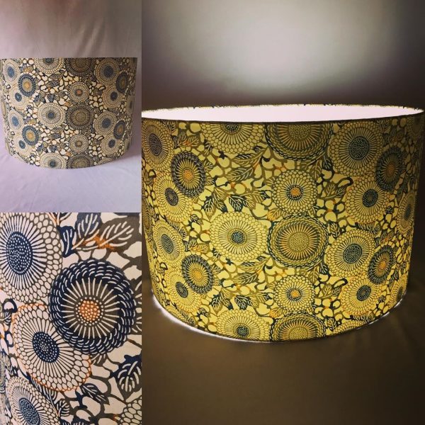 Big and beautiful! This 40 cm lampshade is made with one of ...